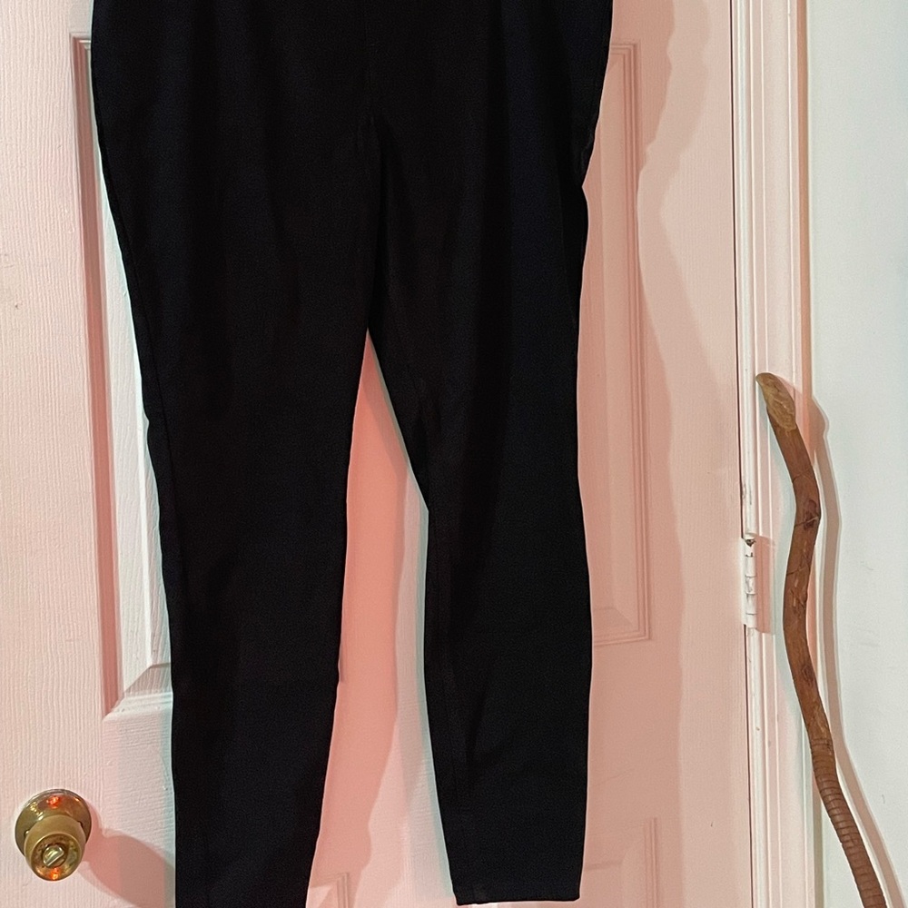 Time and Tru Women's High Rise Black Jeggings - Picture 4 of 7